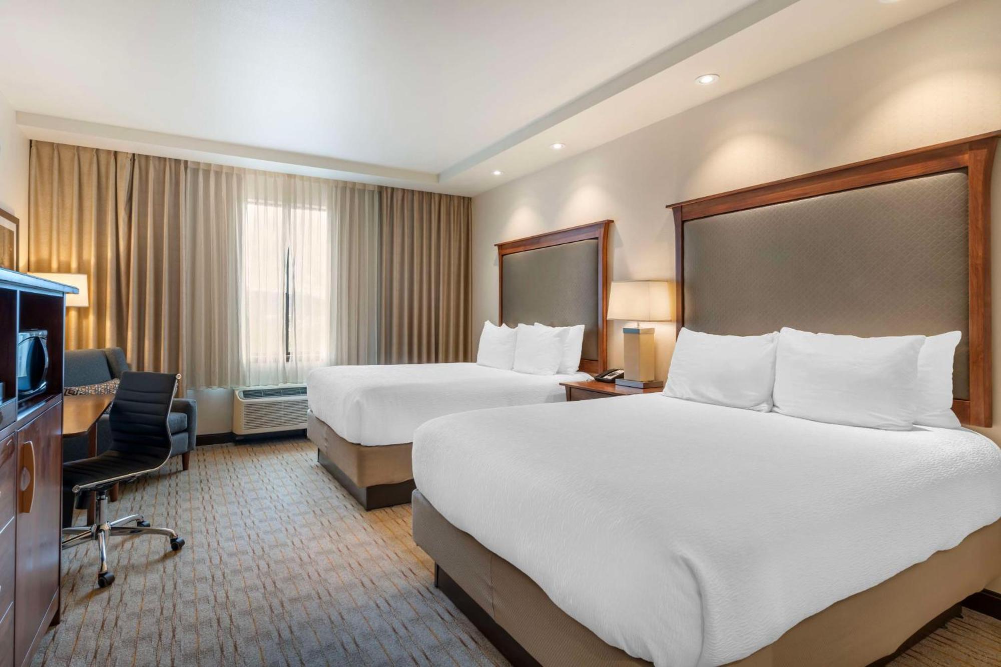 Best Western Premier Boulder Falls Inn Лебанон Екстериор снимка