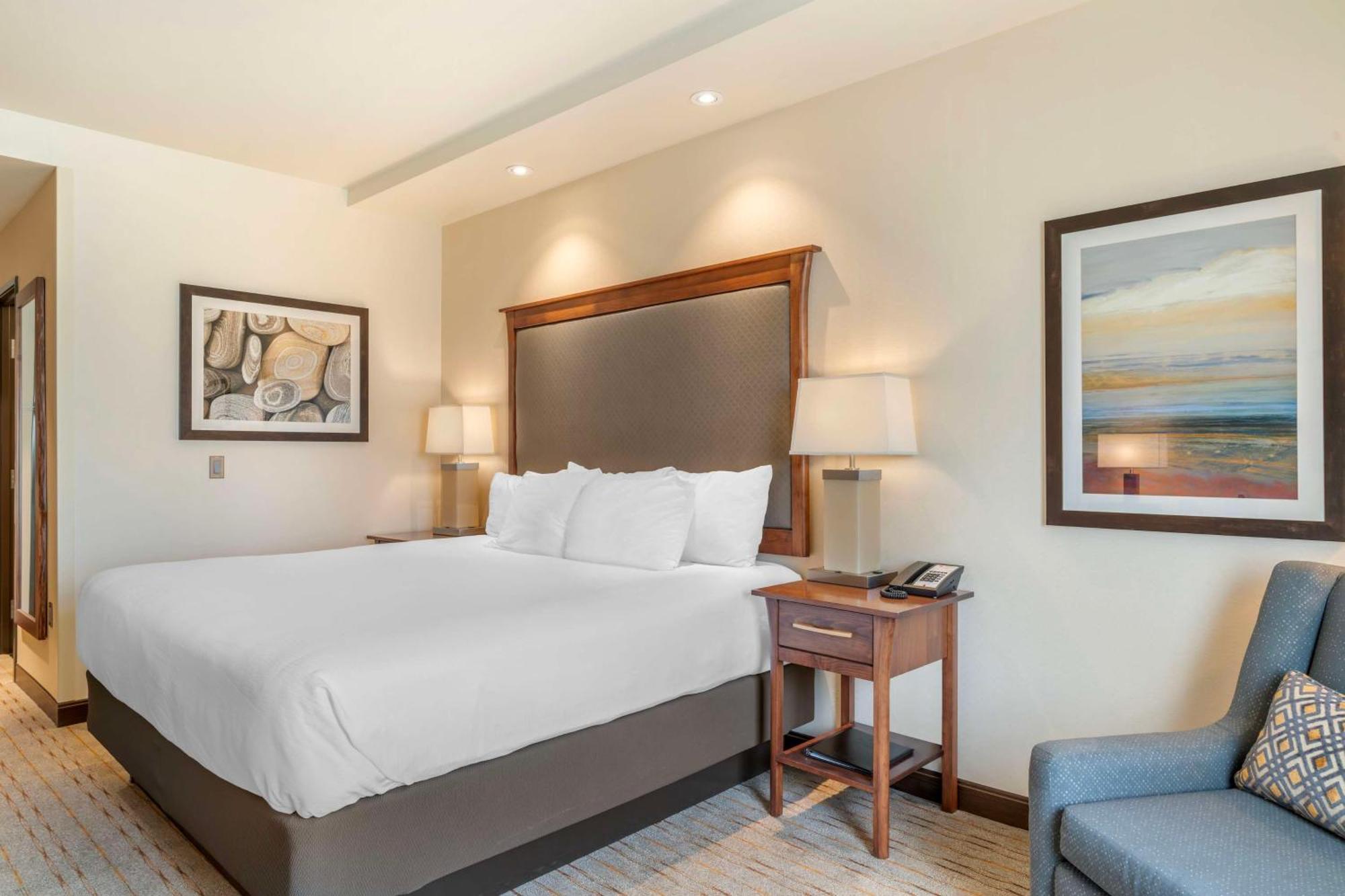 Best Western Premier Boulder Falls Inn Лебанон Екстериор снимка