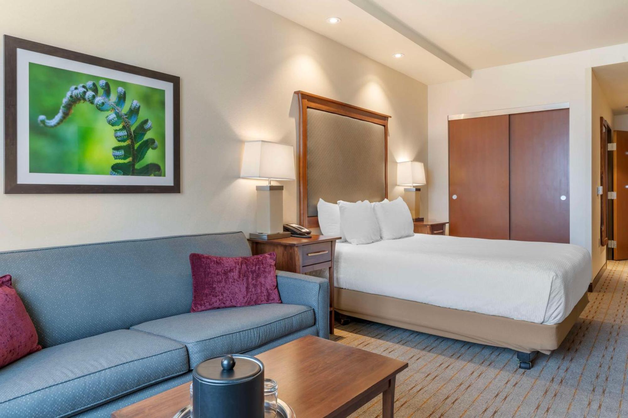 Best Western Premier Boulder Falls Inn Лебанон Екстериор снимка